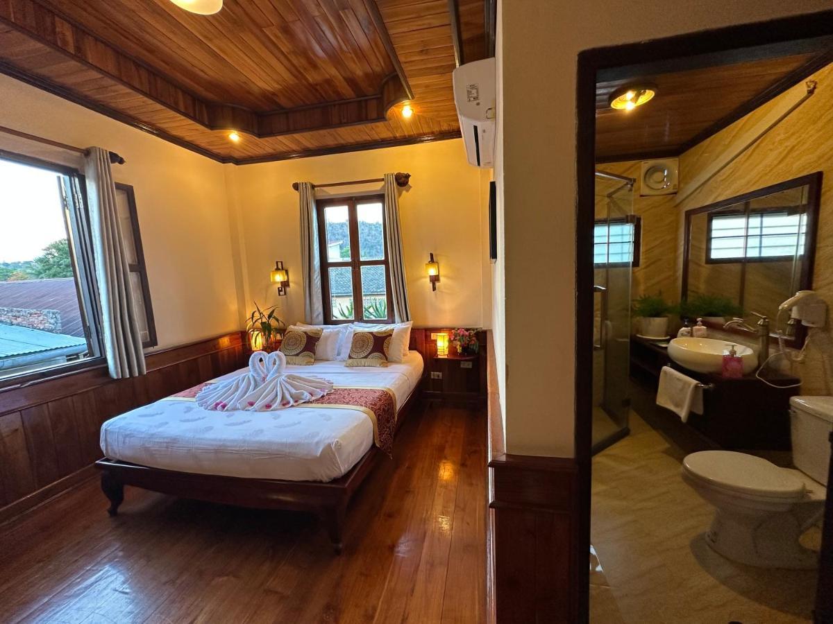 Ammata Boutique Villa Luang Prabang Exteriör bild